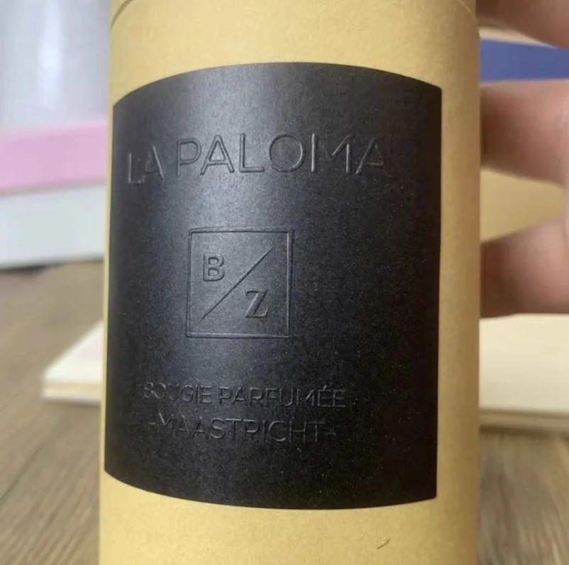 etichette-per-imballaggi-personalizzate-carta-con-texture-di-lusso-adesivi-sigillanti-per-bottiglie-in-rilievo-rialzato-3d