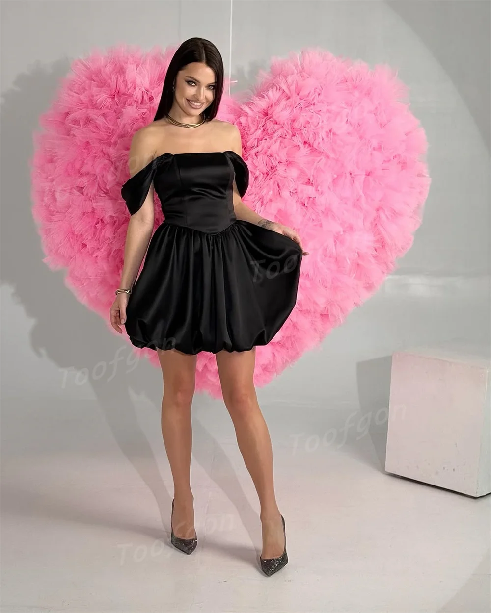 Toofan с открытыми плечами, черные короткие платья для выпускного вечера, атласные трапециевидные пышные вечерние платья, женские драпированные платья для выпускного вечера по индивидуальному заказу