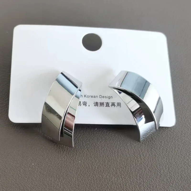 Fashion Double Layer Bend Sheet Stud Earrings For Women Trendy Popular Geometric Ears Accessories Jewelry Gift Party Casual Wear