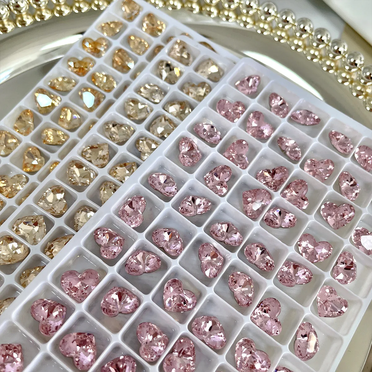 10PCS Luxury Super Sparkle K9 Peach Diamonds Nake Pointed Love Heart Nail Rhinestones Jewel Decorations Manicure Colorful Charms