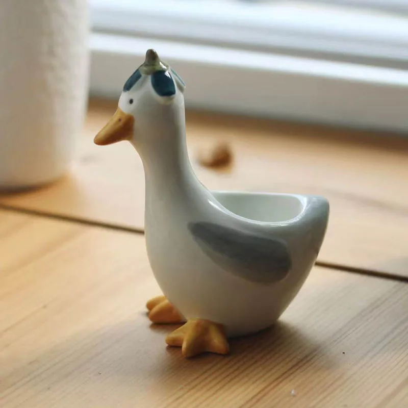 Nordic Hand-painted Ceramic Duck Shape Egg Tray Living Room Kitchen Dining Table Hotel Egg Cup Storage Crafts Home Decoration