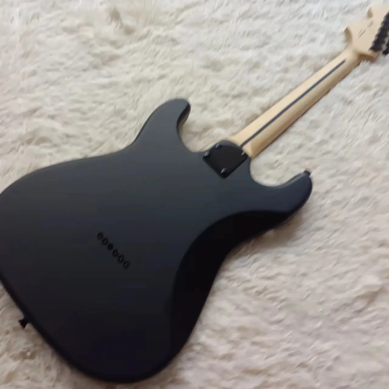 Oem 6 String Electric Guitar,Finish Matte Black Emg Pickup , Free Delivery