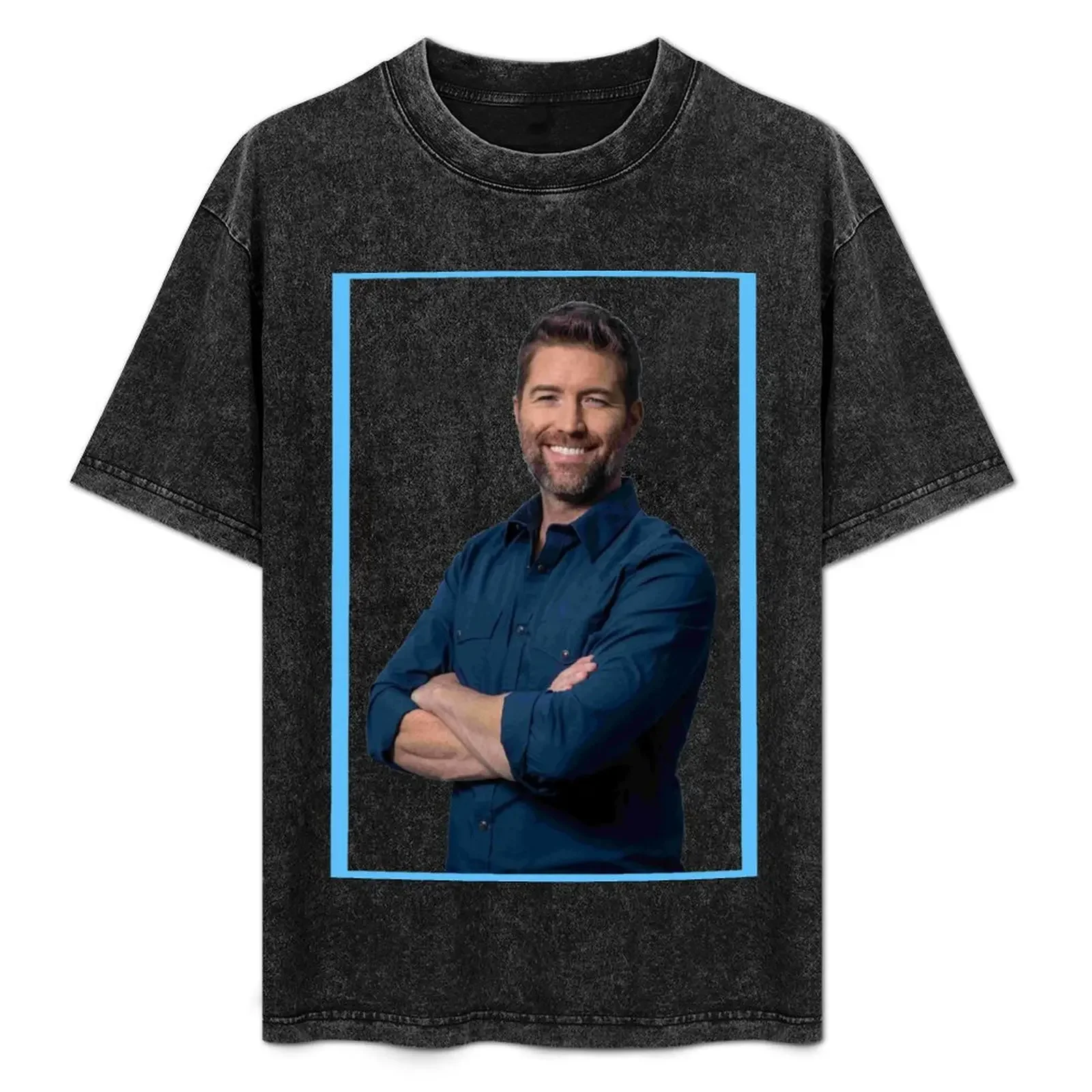 

Josh Turner 33 T-Shirt Lightweight Cooling Short Sleeve Tee