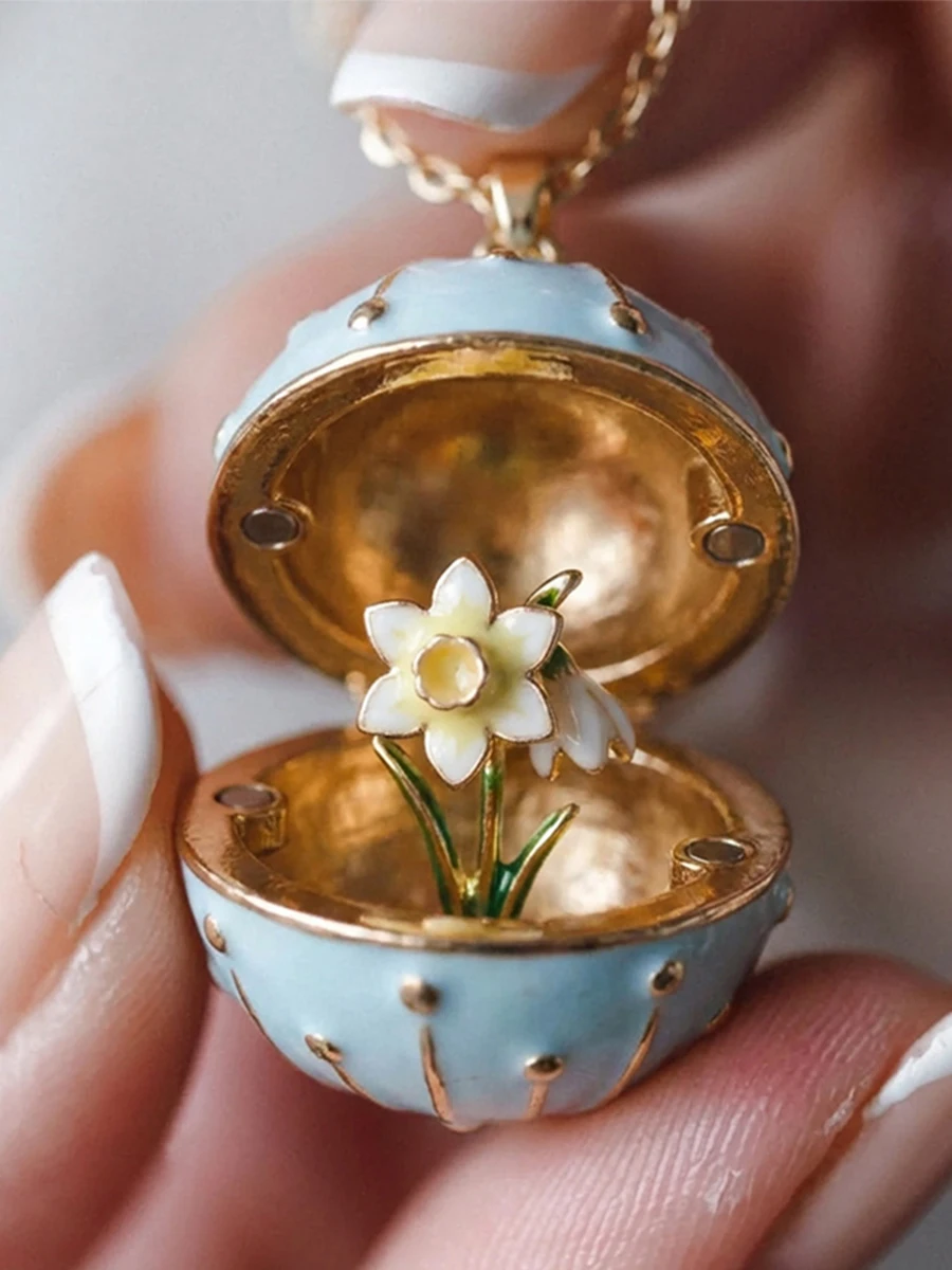 Openable 3D Flower Jewelry Box Metal Necklace Women Mom Lily Of The Valley Rose Carnation Pendant Gifts Festival Accessories
