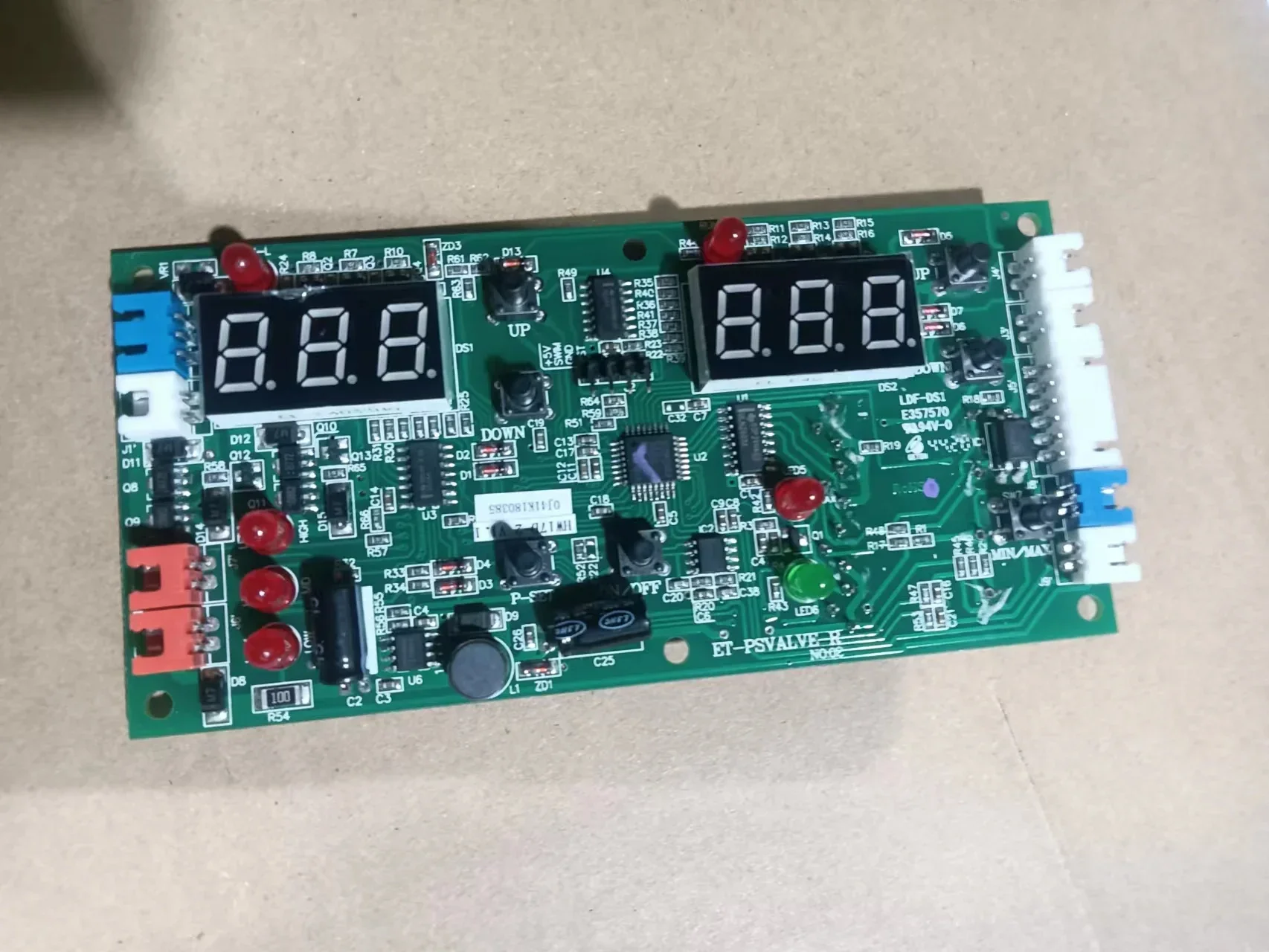 ET-PSVALVE-R Car Refrigerator Temperature Display Control Board HW17D-2/HW17F V1.4