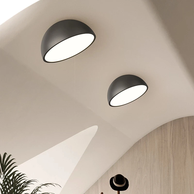 Modern LED Round Ceiling Lights Nordic Black White Ceiling Lamps Bedroom Corridor Aisle Flats Stairs Decor Chandeliers Lustre