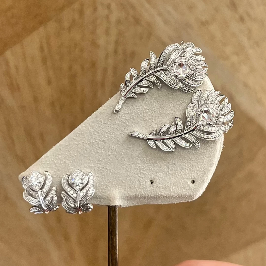 

925 sterling silver gold-plated women's full diamond feather ear clapper earrings