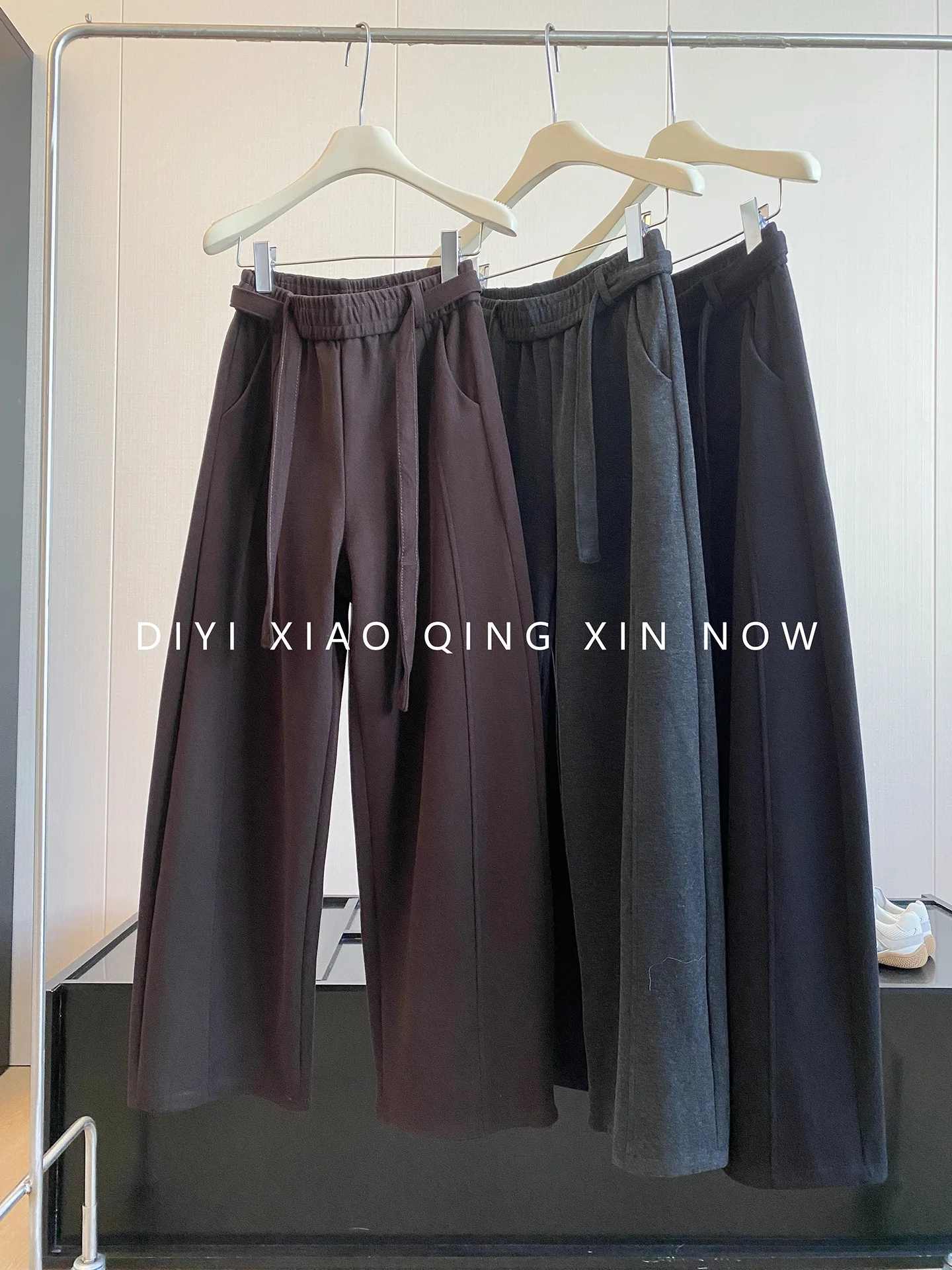 DIYI Grey Thickened Loose Women's Wide Leg Pants Autumn Winter Casual Straight Cut Polyester Fiber High Waist Commute Style