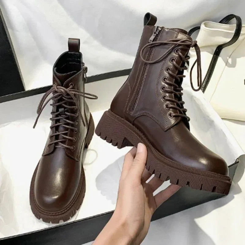 Brown Pu Leather Ankle Boots for Women 2023 Autumn Winter Short Plush Motorcycle Boots Woman Vintage Lace Up Botas Zipper Shoes