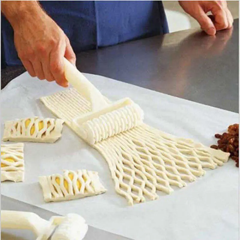 1 Pcs Baking Tool Cookie Pie Pizza Bread Pastry Lattice Roller Cutter Plastic