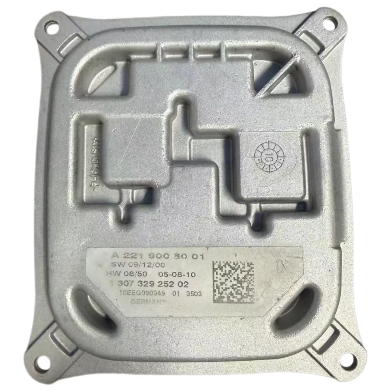 

Used A2219008001 LED headlight xenon low beam ballast module unit suitable for 10-14 Mercedes Benz W221 S550 CL550 A2219000404