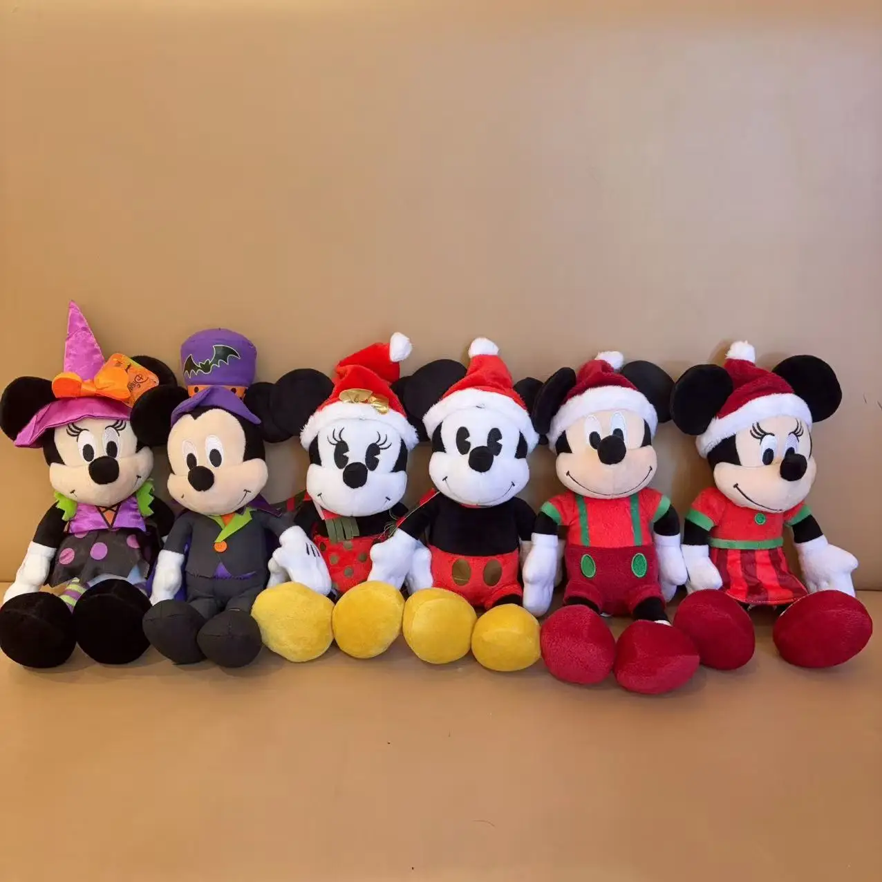 

Christmas Minnie and Mickey Plush Dolls Stuffed Animals Plush Toy Gifts for Children Xmas Halloween Decoration Dolls