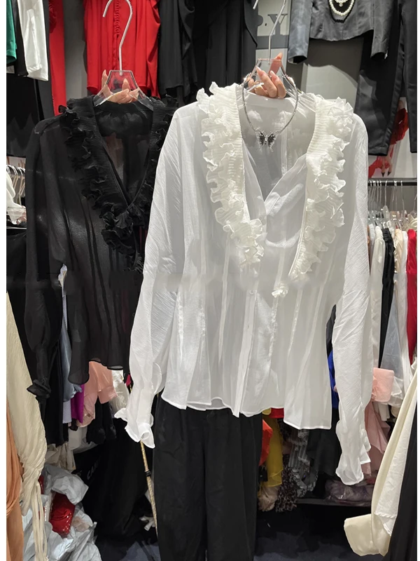 

Ele Long Sve irt Women's Korean Sle Loose Fit Floral Lace Collar Bell Hem Slimming Top Commute Wear Spring New