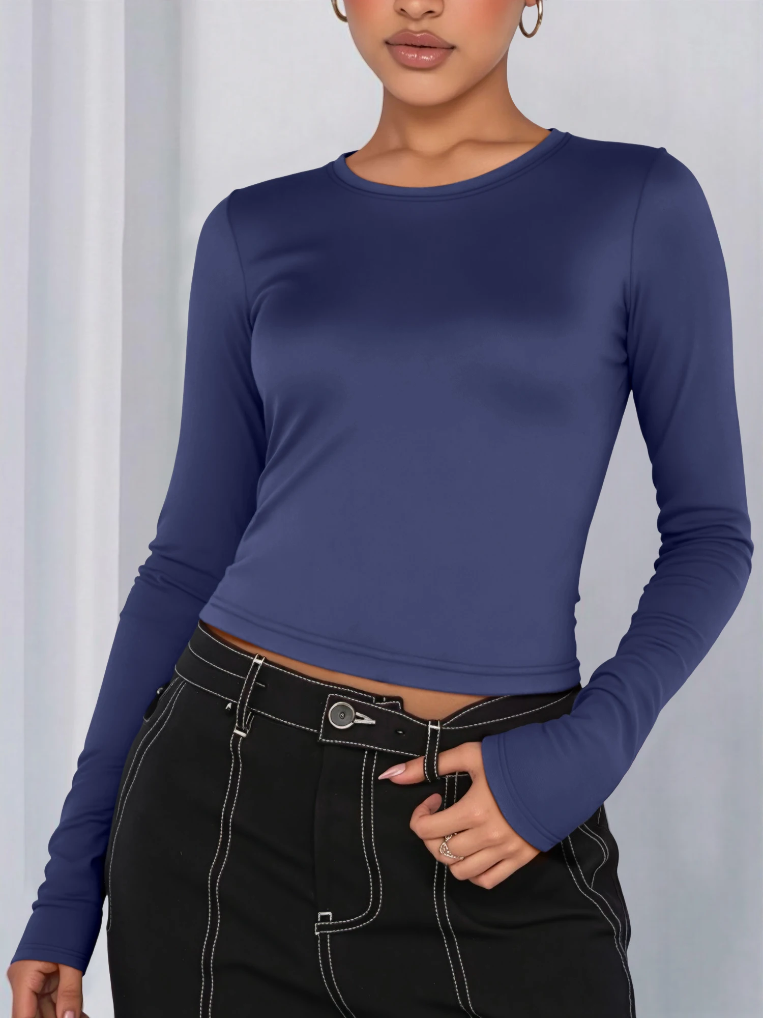 Classic Basic Long Sleeve Undershirt, Crew Neck Slim Fit Solid Color Top, All-Season Versatile Inner Wear