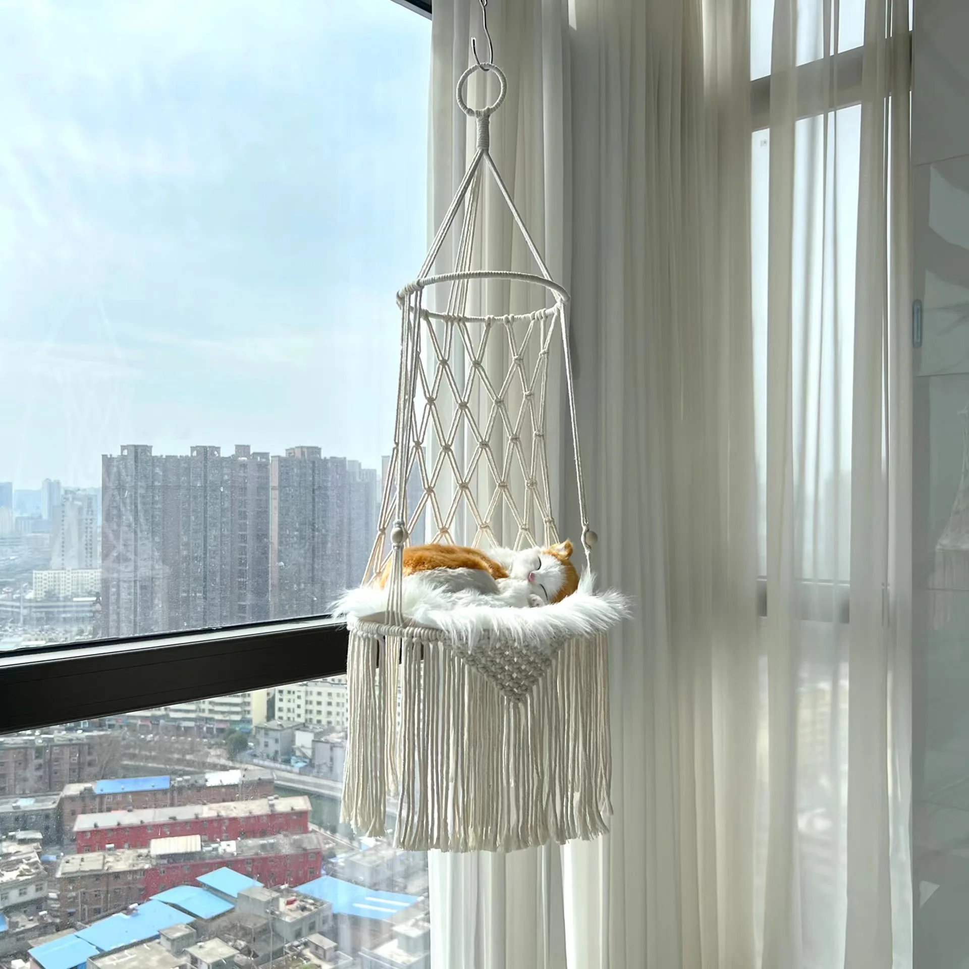 D2 Boho Macrame Hanging Pet Bed Cat Dog Swing Cotton Rope Long Tassel Basket Fringe Hand Woven Indoor Cat Hammock Nest Mesh Bag