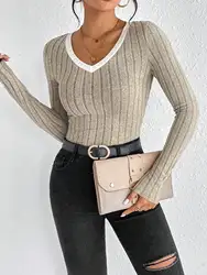 Women's Slim Sexy Knit Long Sleeve Top Women's V-Neck Neck Edge Clash Top New Autumn and Winter Women's Casual Pullover