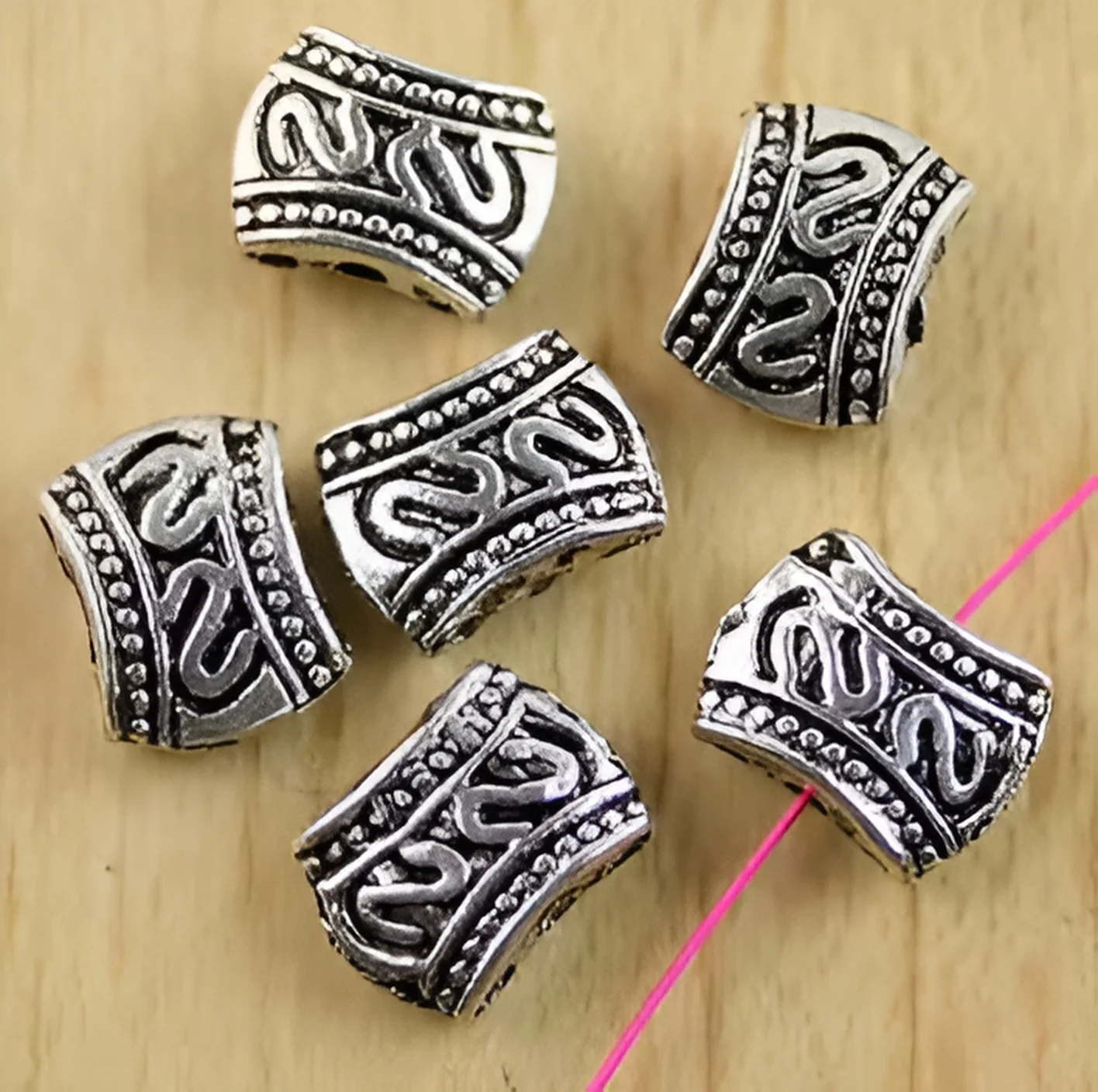 

20pcs 11x8*4mm, hole 2mm Alloy matel tibetan silver 3holes connector beads HWH0040