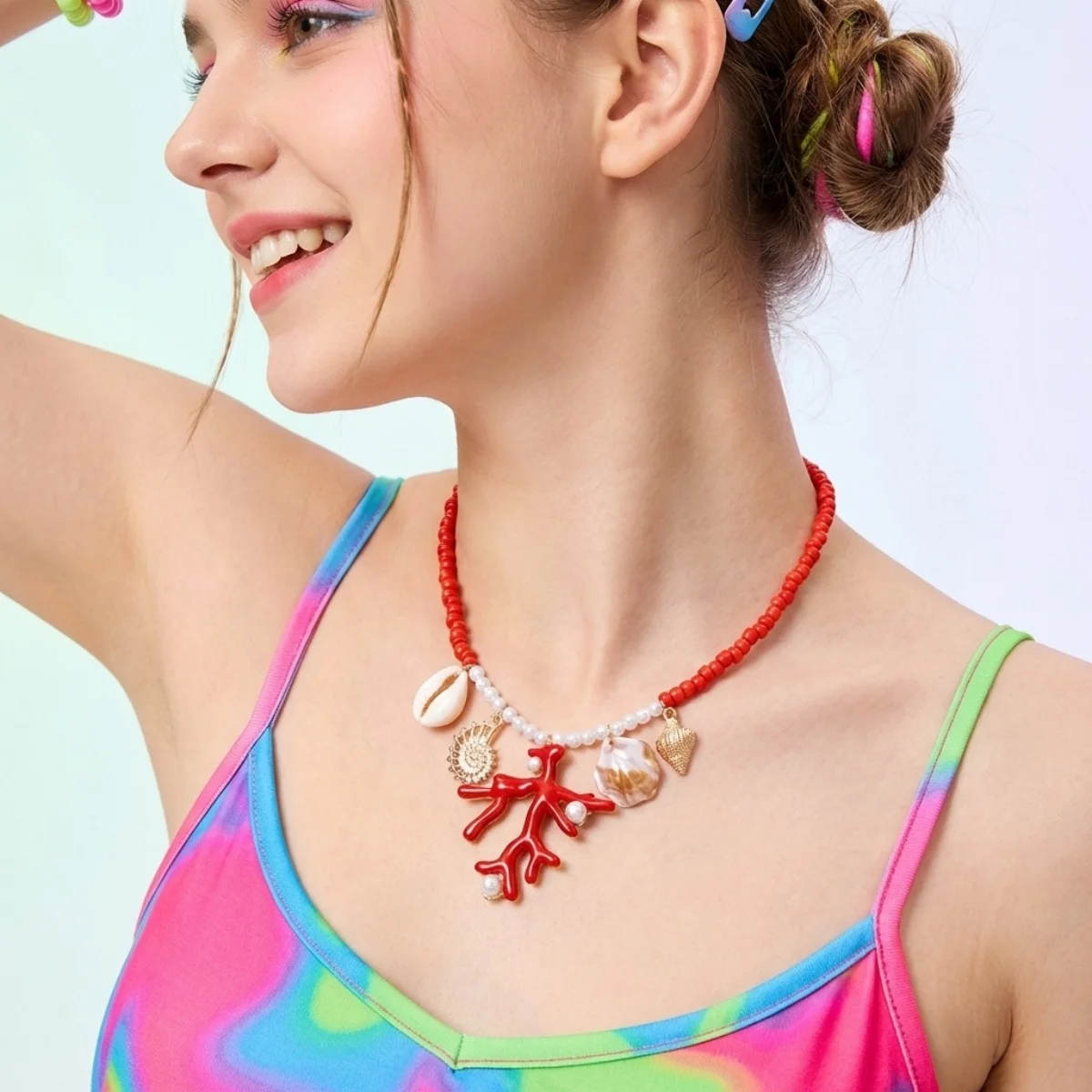 Sommerliche Reisperlen-Halskette mit Korallen- und Muschelanhänger für Damen und Herren – Boho-Muschel-Choker für Urlaub, Party und modische Schmuckgeschenke – Detail 8