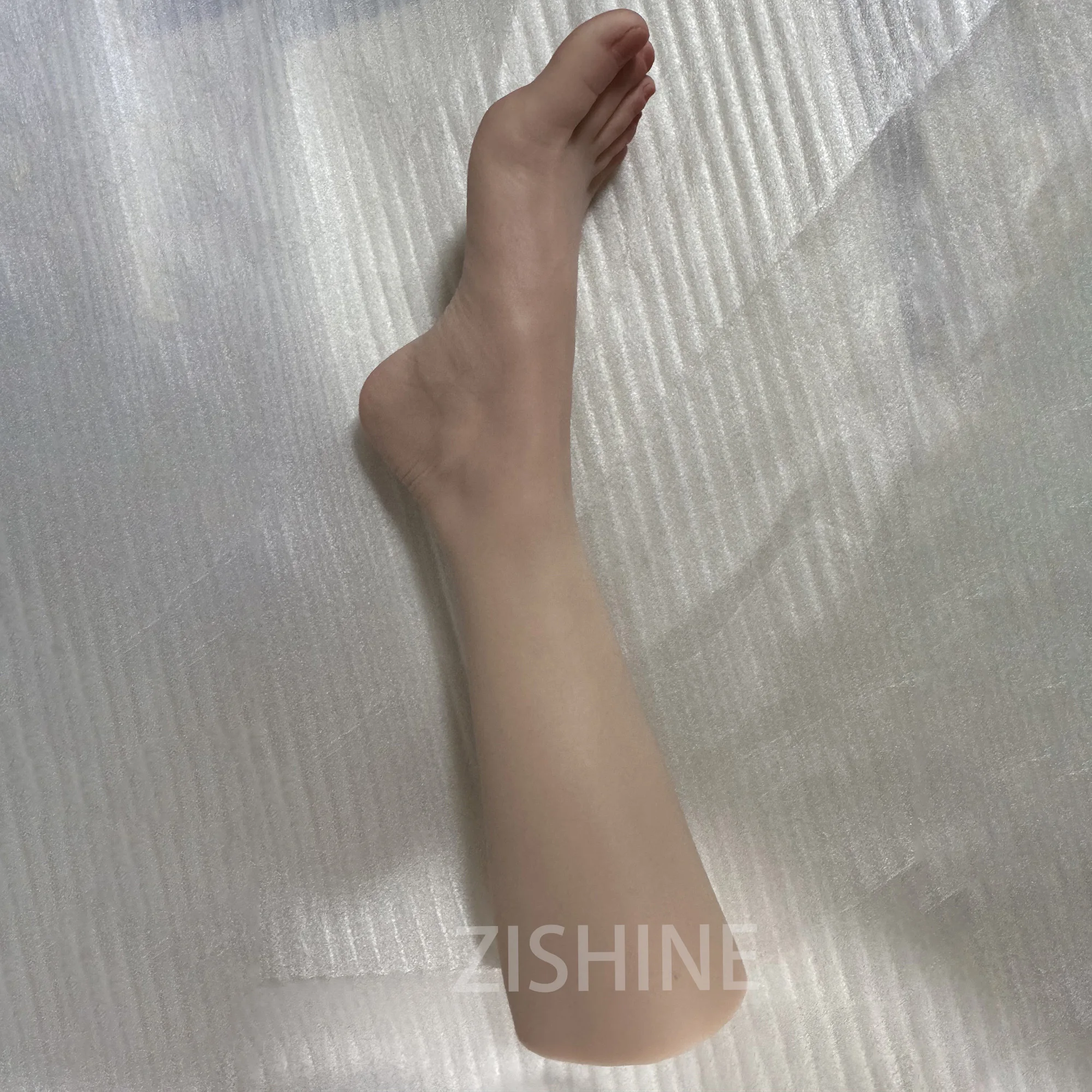 

Реалистичная женская силиконовая модель ног, человеческая женская нога, реалистичный манекен, фетиш-обувь, реквизит для демонстрации ювелирных изделий, салонное искусство TGJTA