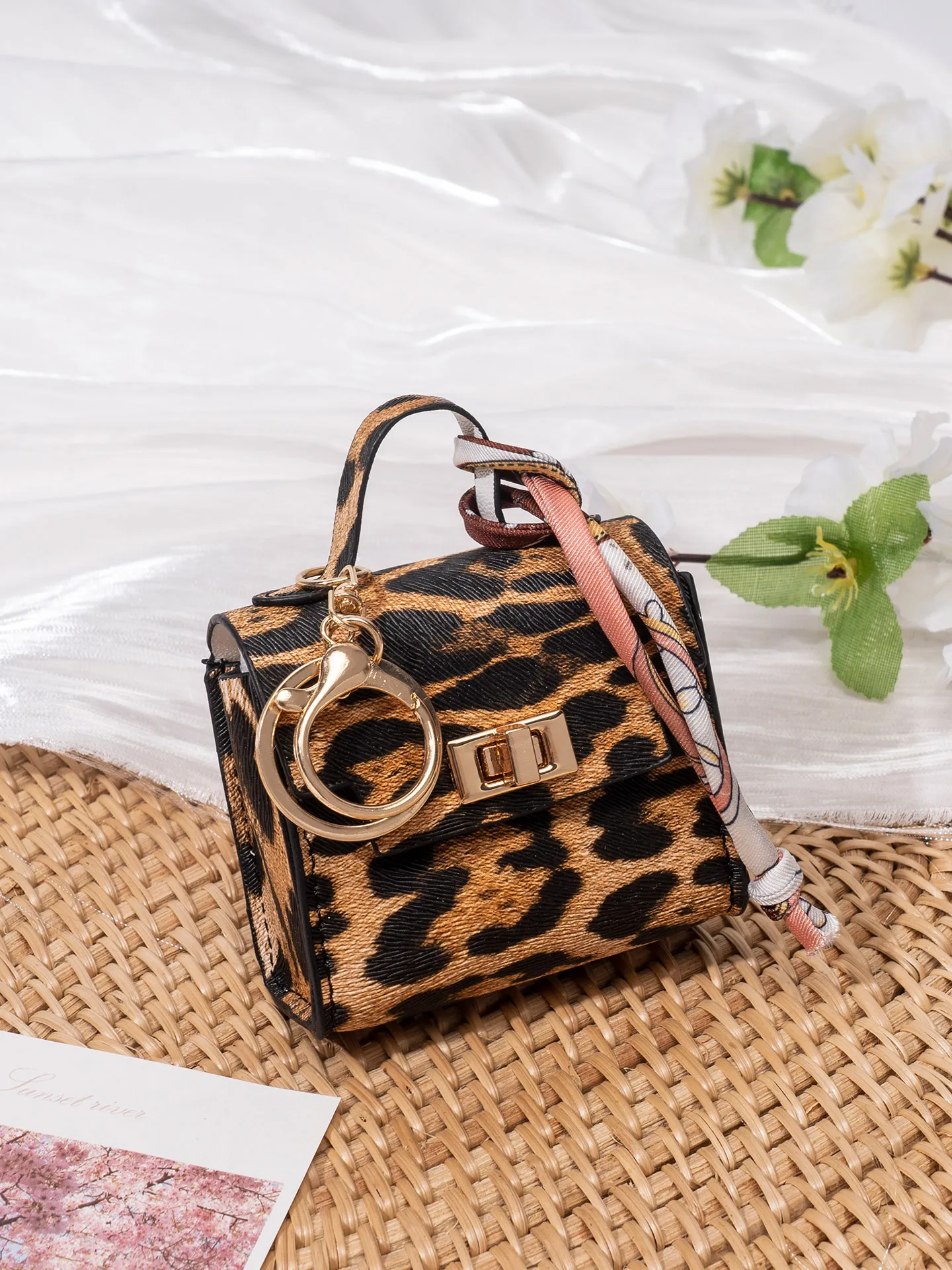 

Multi-Style Mini Keychain Bag PU Leather Coin Purse with Twilly Scarf