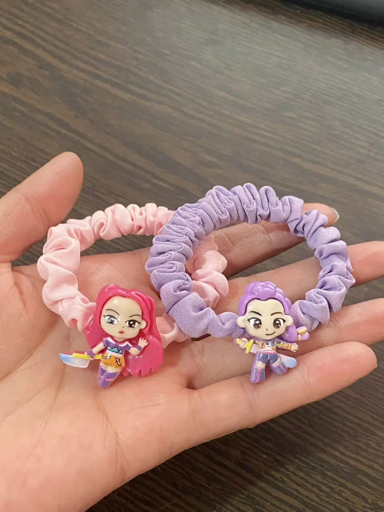 6 قطع من ربطات الشعر الكرتونية شيطان هنتر مجموعة حبال شعر أنيمي لطيفة للنساء، دوائر شعر مرنة كاواي، حوامل ذيل حصان للفتيات بير