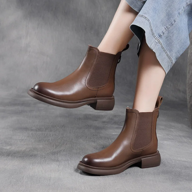 Hot-Selling New Arrival Classic Leather Chelsea  round Toe Mid Heel Ankle  First Layer Cowhide Casual Single