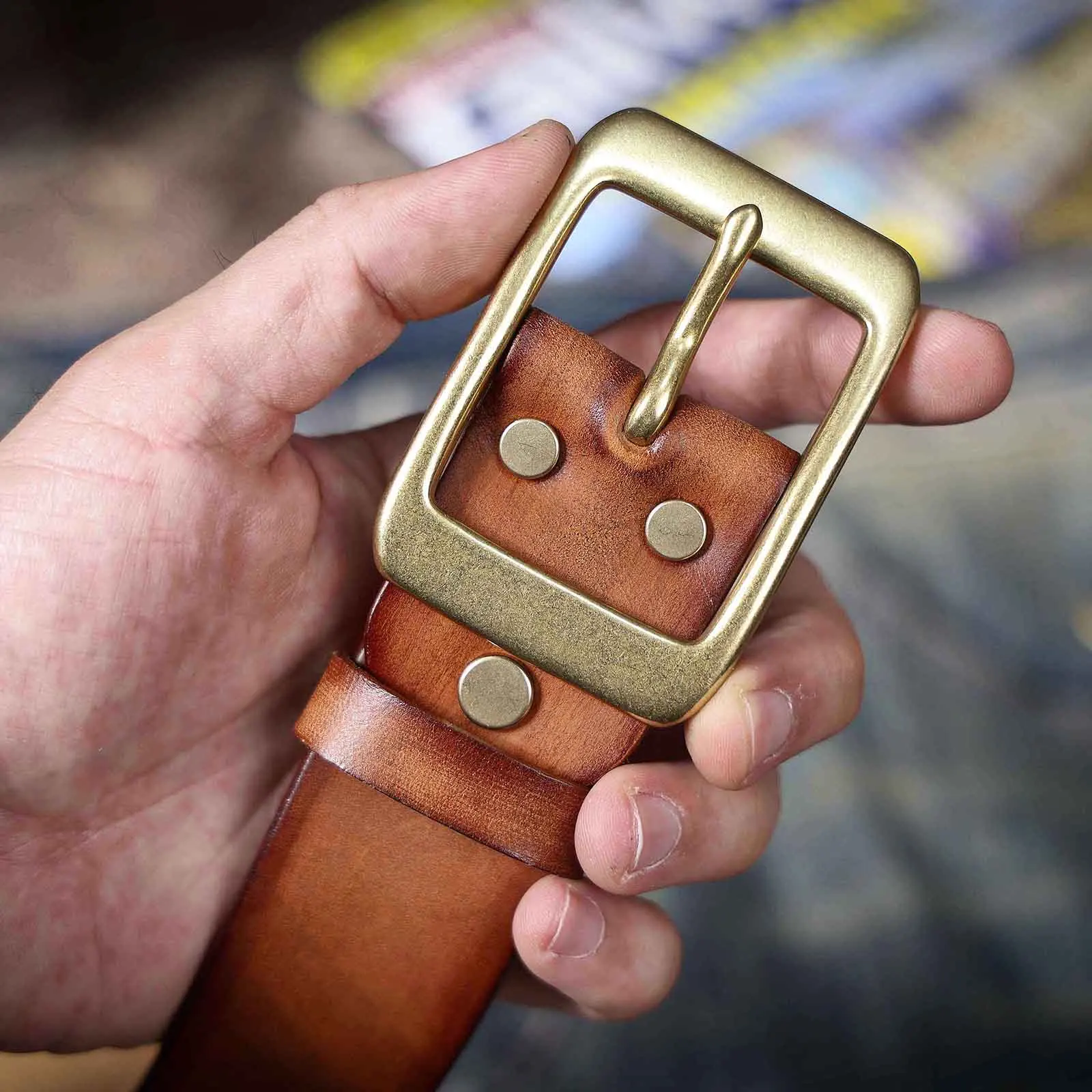 Vintage Echt leder Herren gürtel mit massiver Messings chnalle, hand gefertigte lässige Nadel schnalle verdicktes italienisches Rindsleder mit Geschenk box – Detail 24