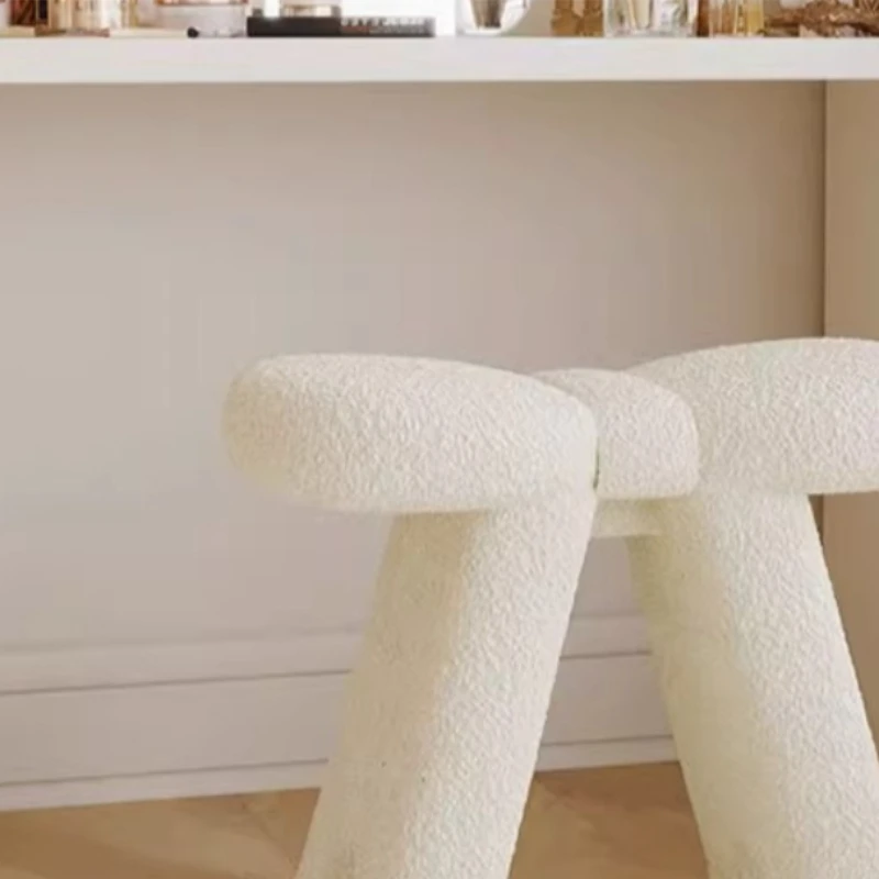 Imagen 6: Silla de tocador de estilo crema para dormitorio, taburete especial sencillo y moderno para el hogar, tocador de lujo, muebles de ocio