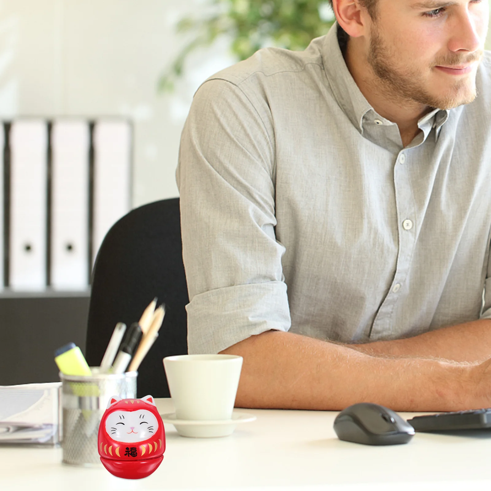 

Ceramic Fortune Cat Tumbler Stable Desktop Decoration Japanese Style Lucky Tumbler Adornment Creative Auspicious Cat Ornament