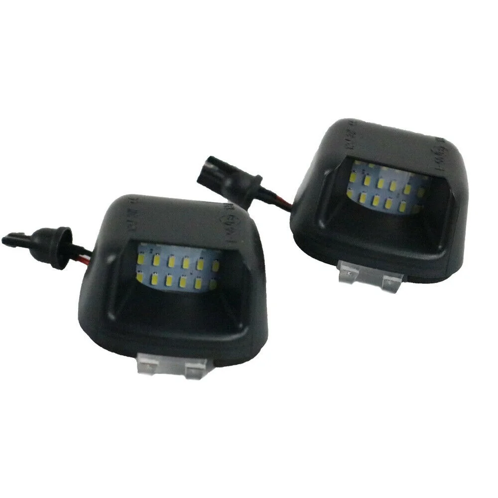 

For Nissan Navara D40 Frontier 2004-2012 2013 2014 2015 2016 2017 2018 Error Free 2PCS LED License Plate Lights Lamp Bulb Canbus