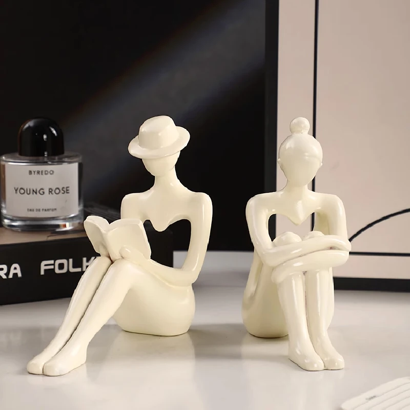 פיגורת אמנות אבסטרקטית נורדית אורנמנטים זוגיים יצירתיים ארון יין ארון טלוויזיה חדר שינה פסל מודרני לקישוט הבית מתנה