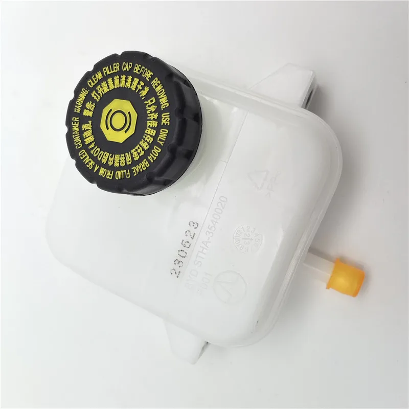 

Резервуар тормозной жидкости для BYD SONG L, TANG L, STHA-3540020