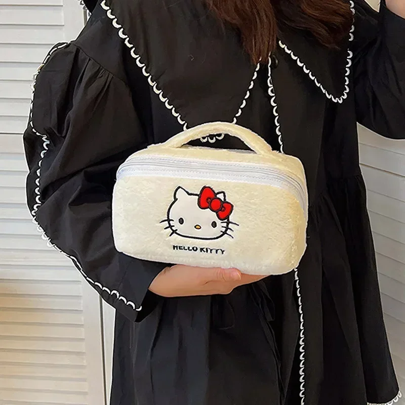 Sanrio Hello Kitty borsa cosmetica da viaggio di grande capacità borsa portaoggetti portatile da donna carina con pochette con cerniera borsa a mano