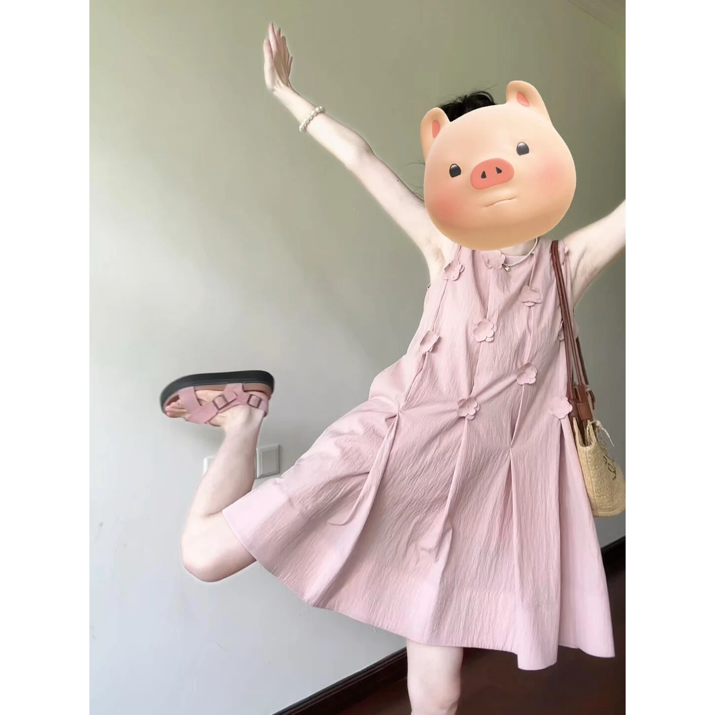 

Нежно-розовый свободный женский комплект с 3D-цветочным дизайном, повседневный модный летний наряд, топ с круглым вырезом