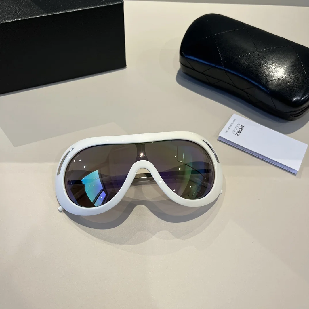 

8201 Luxury Brand Hiking Snow Skiing Eyewears Goggles Winter Windproof Sunglasses Cycling Mountaineering Goggles Holiday Gifts