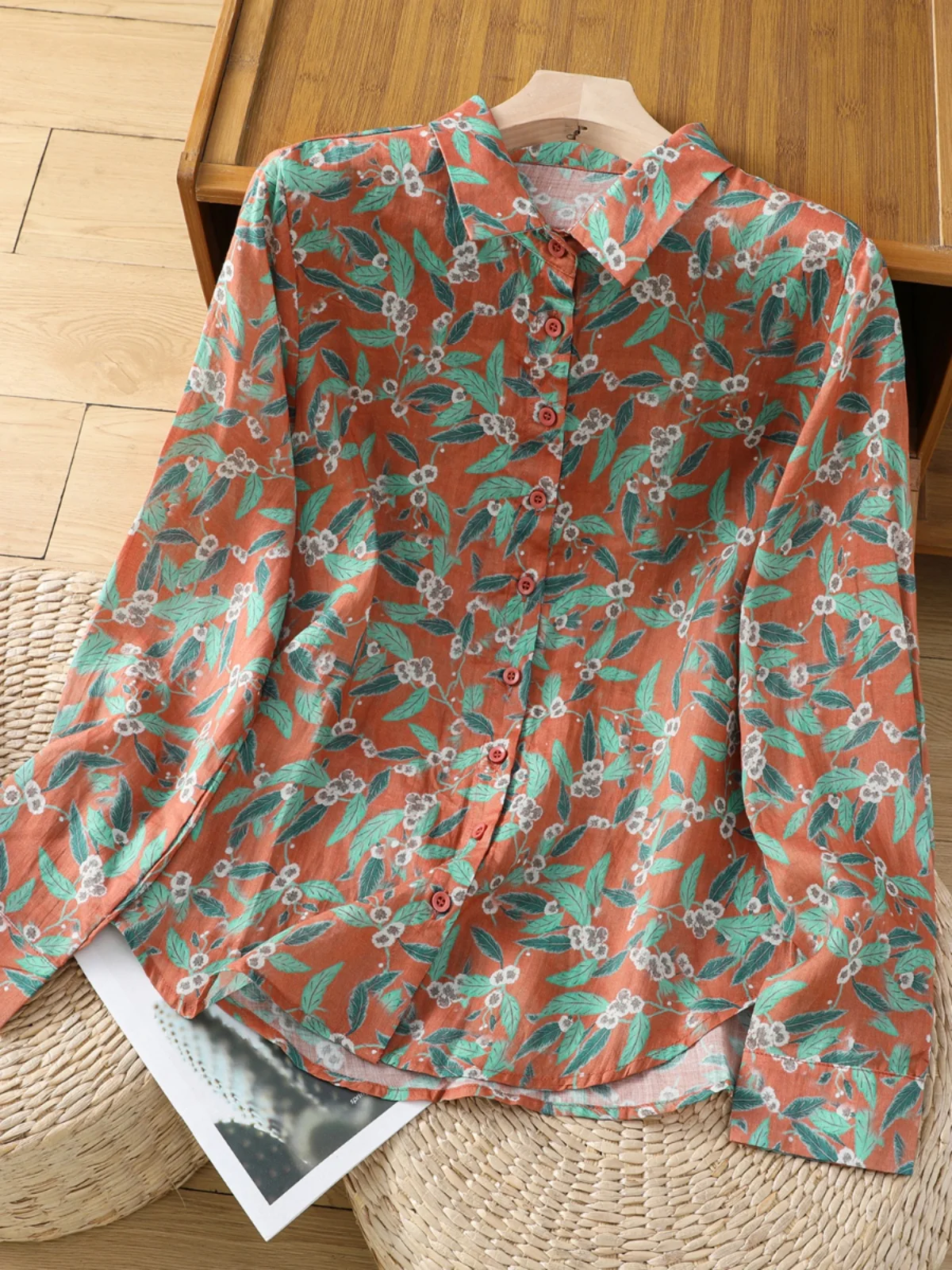 

Хлопково-льняной топ свободного кроя с простым цветочным принтом, модный, для повседневной носки, весенний сезон...