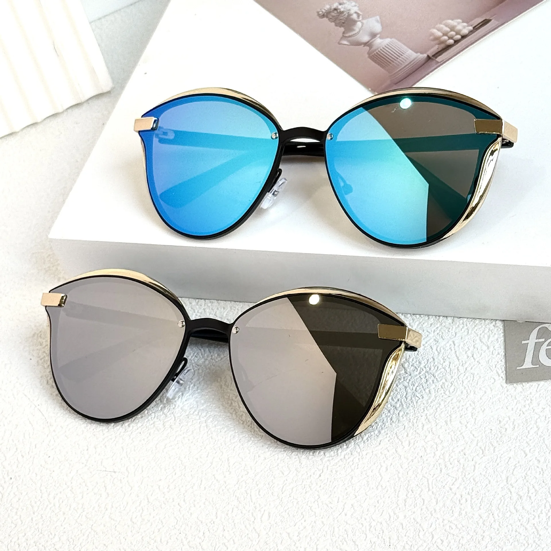 Trendy Oval Sunglasses UV400 Protection Polarized TAC Lens Petite Cat Eye Shades Amazon.com: TAC Polarized Lens Fit Over Sunglasses Oval  main image 3