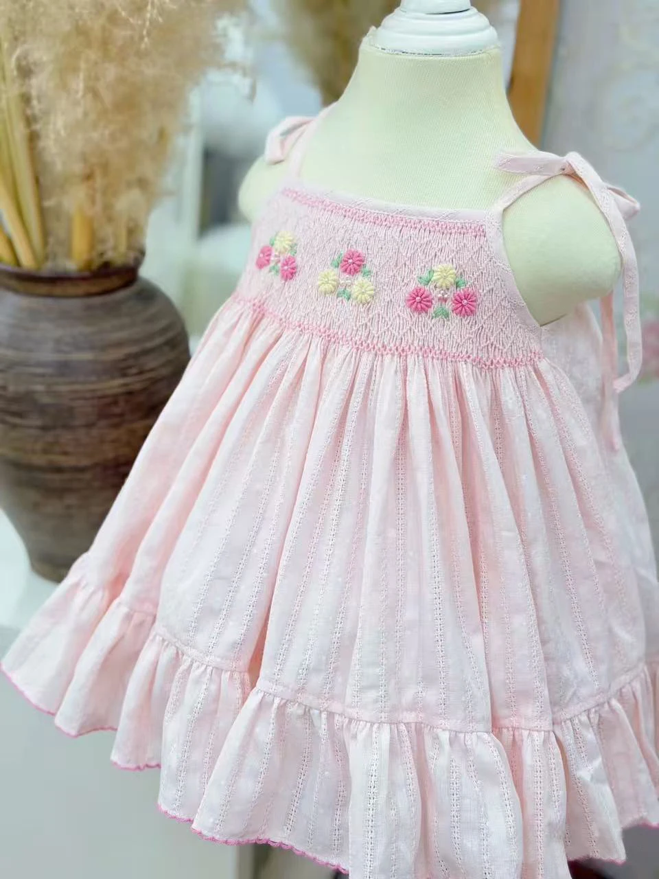 Baby Girl Summer Pink Hand Smocked Sleeveless Dress for Birthday Party Photography Casual A485