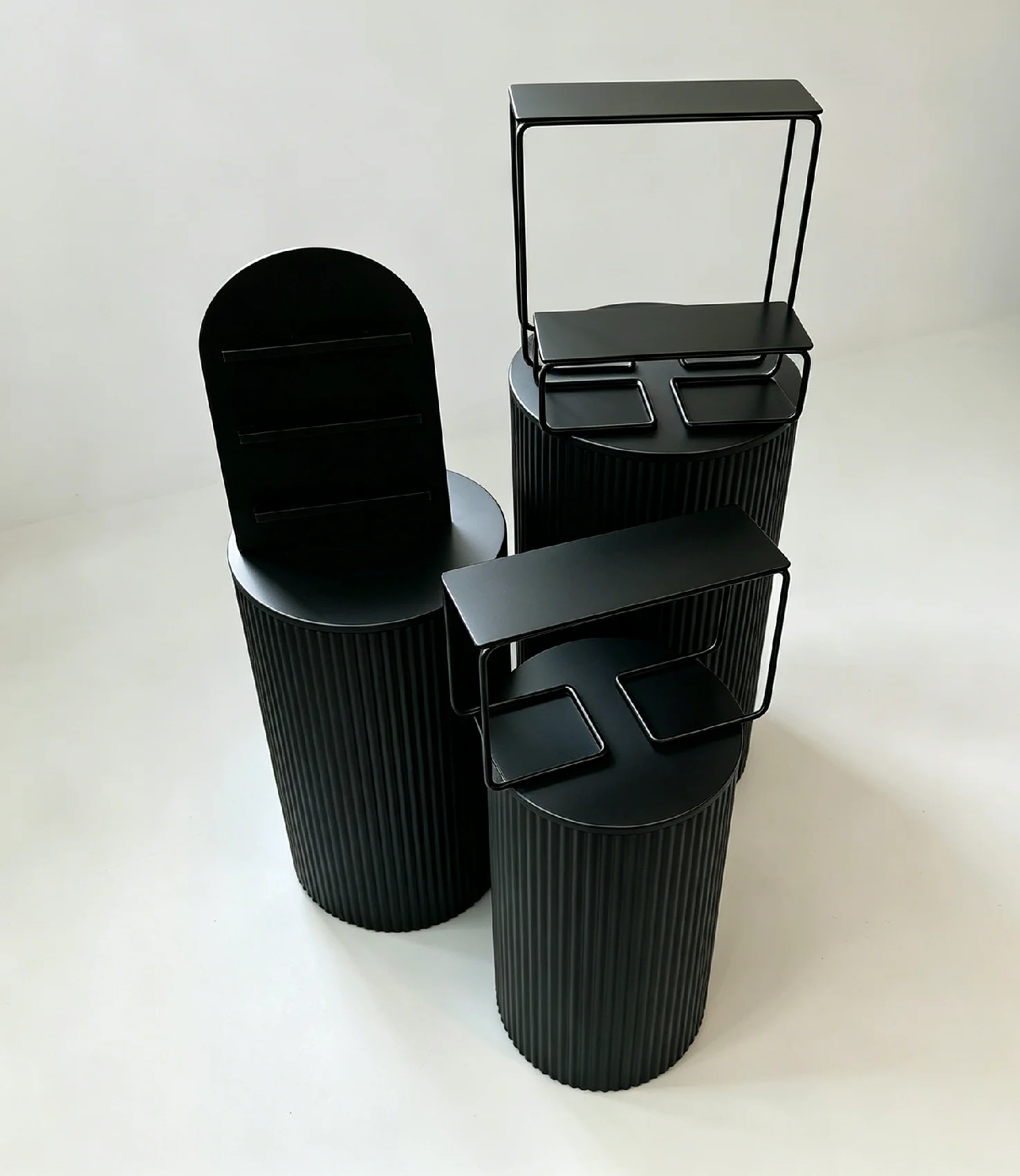 

7pcs New Product Showcase Holder Cosmetics Storage Rack Wedding Dessert Cupcake Table Cylindrical tand For Party Decoration