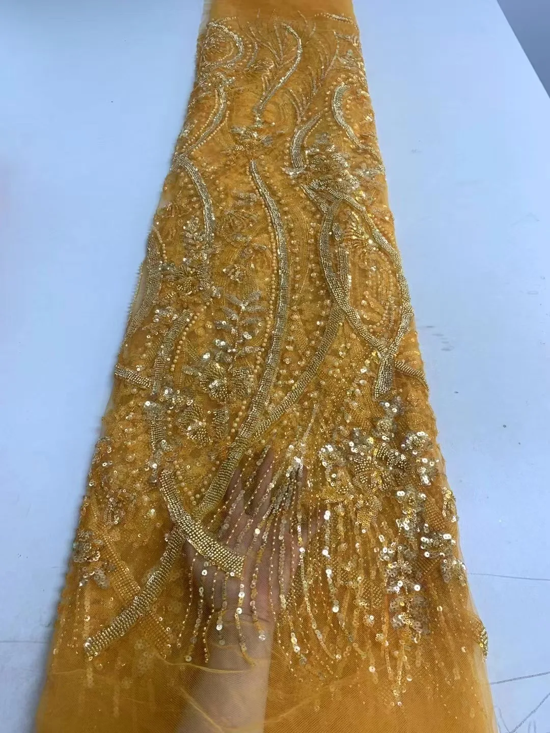 2024 Latest Gorgeous African Handmade Beads Beaded Laces Fabric Luxury Nigerian Sequins Mesh Lace Fabric For Party Wedding Dress