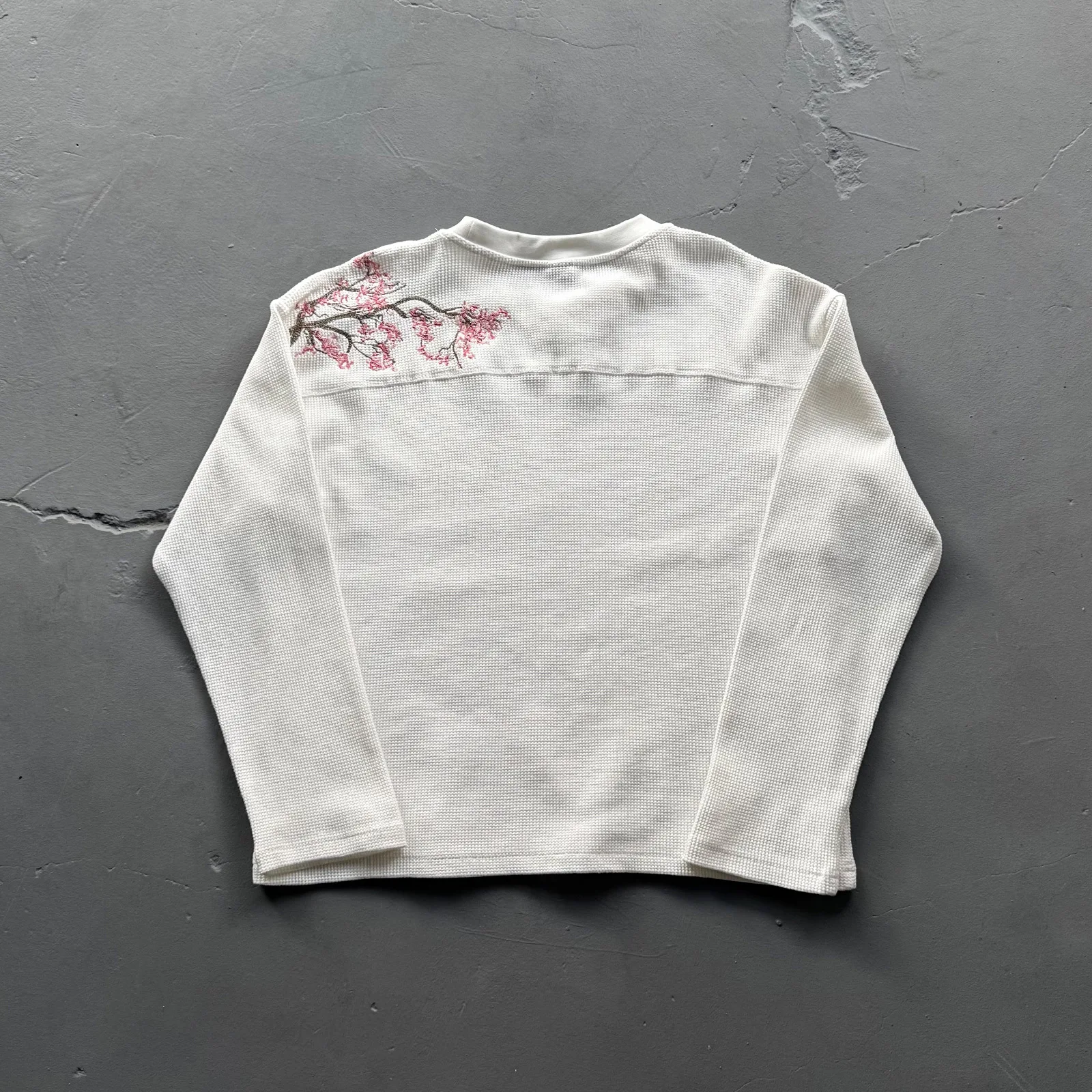 Derschutze High-Quality American-Style Embroidered Cherry Blossom Waffle Weave Long-Sleeve T-Shirt Base Layer Crew Neck Top
