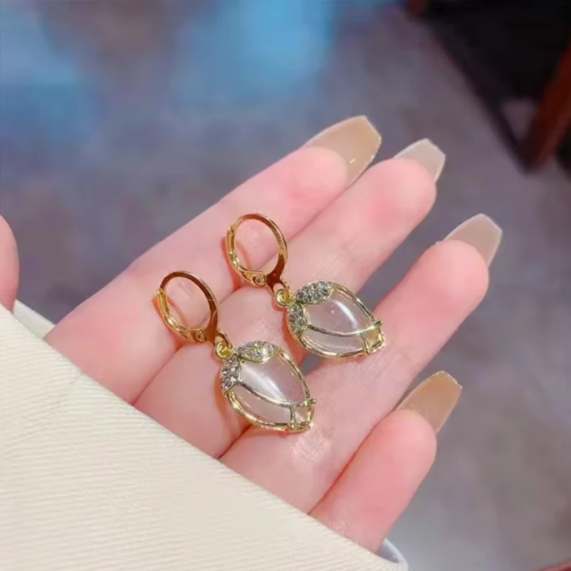 

Korean Fashion tulip Shiny Earrings For Women Cat Eye Stone Earrings Trendy Luxury Vintage Jewelry Party Valentine's Day Gifts