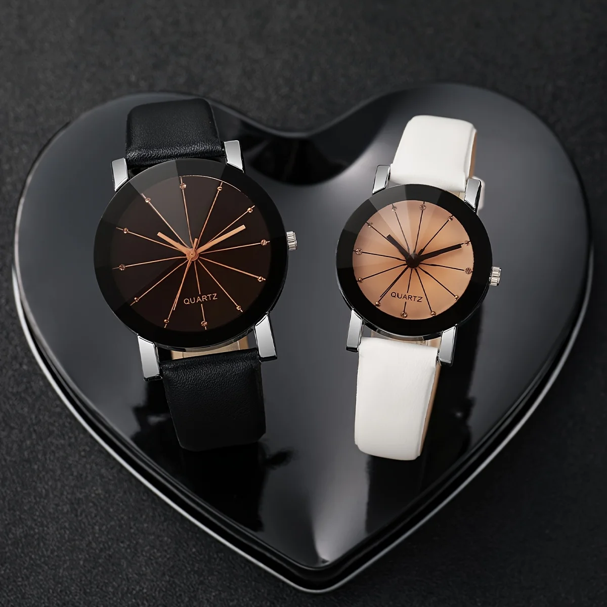 4 Pcs Set Fashion Couple Sports Watch Quartz Watch Luxury Leather Bracelet Simple Casual Clock Watch Alloy Jewelry Accessories