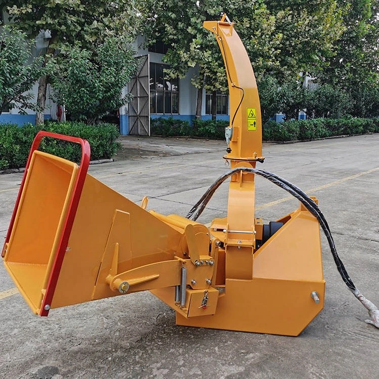 Heavy Duty Hydraulic Wood Chipper 15HP Diesel Engine Tree Branch Shredder Wood Crusher Bamboo Hardwood Log Feed Hopper