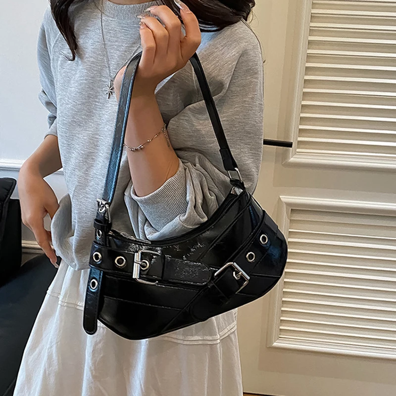 Vintage Underarm Handbag Fashionable Motorcycle Shoulder Hobo Bag Punk Style Casual Hot Daily Versatile Crossbody Bag
