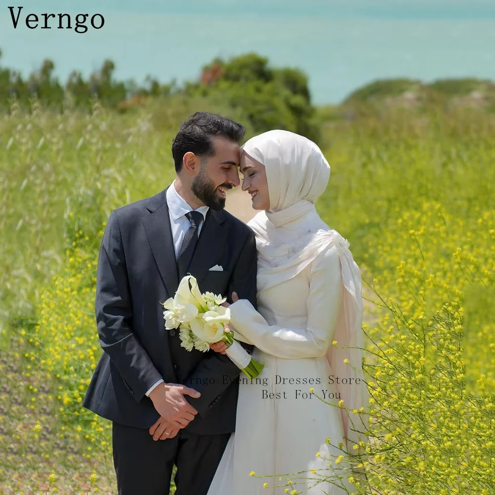 

Verngo lvory Shiny Satin Evening Dresses 3D Flowers A Line Prom Dresses Ruched Elegant Botton Modest Party Gowns Customized
