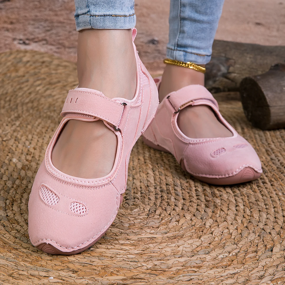 Ladies' fashionable anti slip Velcro Mary Jane shoes cross-border popular item easy and comfortable to step women's shoes