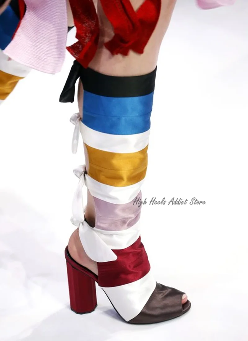 

Peep Toe Rainbow Summer Boots Women Bare Heel Chunky High Heels Bow Knee High Boots Luxury Designer Satin Runway Stage Shoes