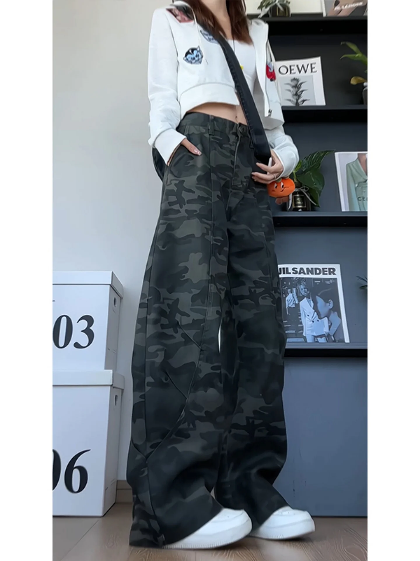 

Camouflage Men's Jeans Straight Loose Workwear Trousers Faionable Patchwork Design American Sle Knife Casual Pants