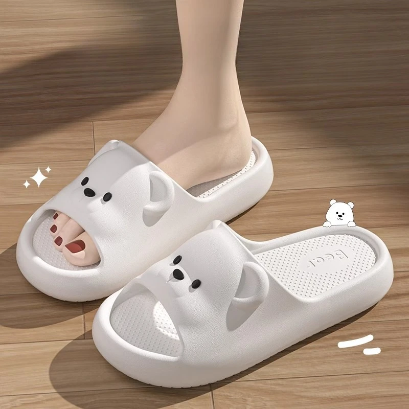 لطيف الكرتون الدب شبشب منزل للنساء 2025 جديد خفيفة الوزن لينة إيفا الشرائح امرأة الراحة المنزل الحمام عدم الانزلاق النعال